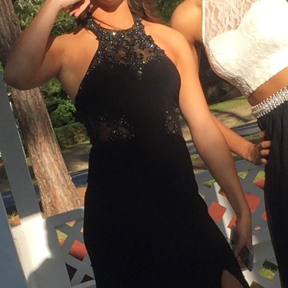 Dresses & Skirts - Black prom dress size 3